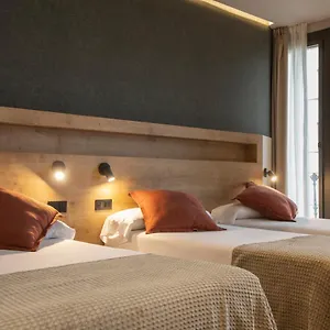 Casa de hóspedes Fontanella By Bcn Urban, Barcelona