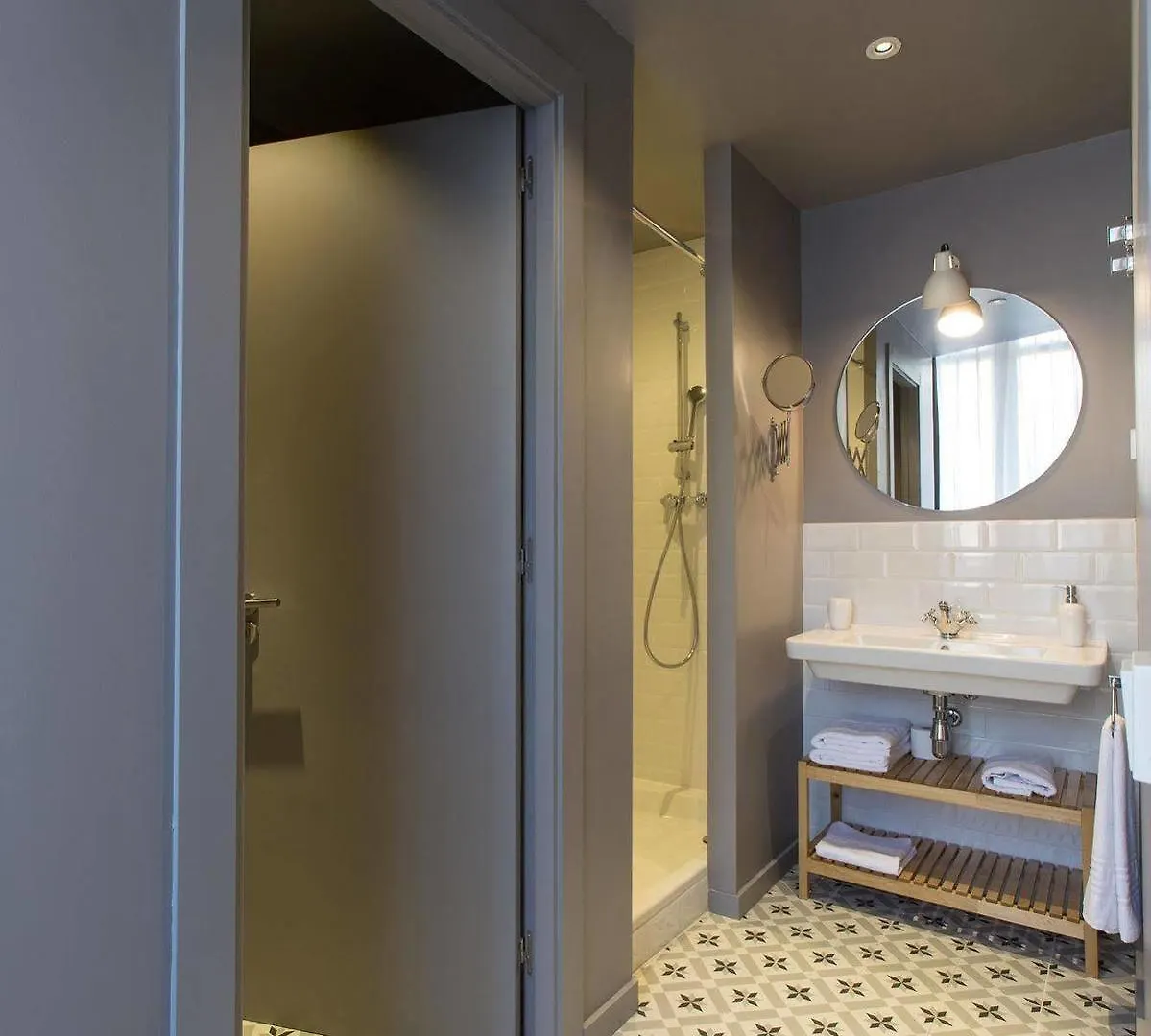 Izaila Plaza Catalunya Hotel Barcelona 3*,
