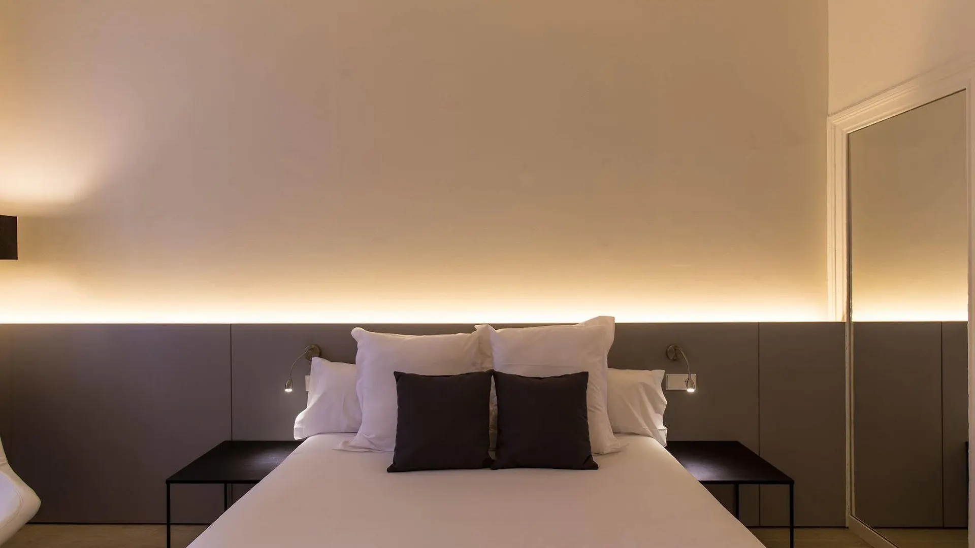 Guest house Izaila Plaza Catalunya Hotel Barcelona