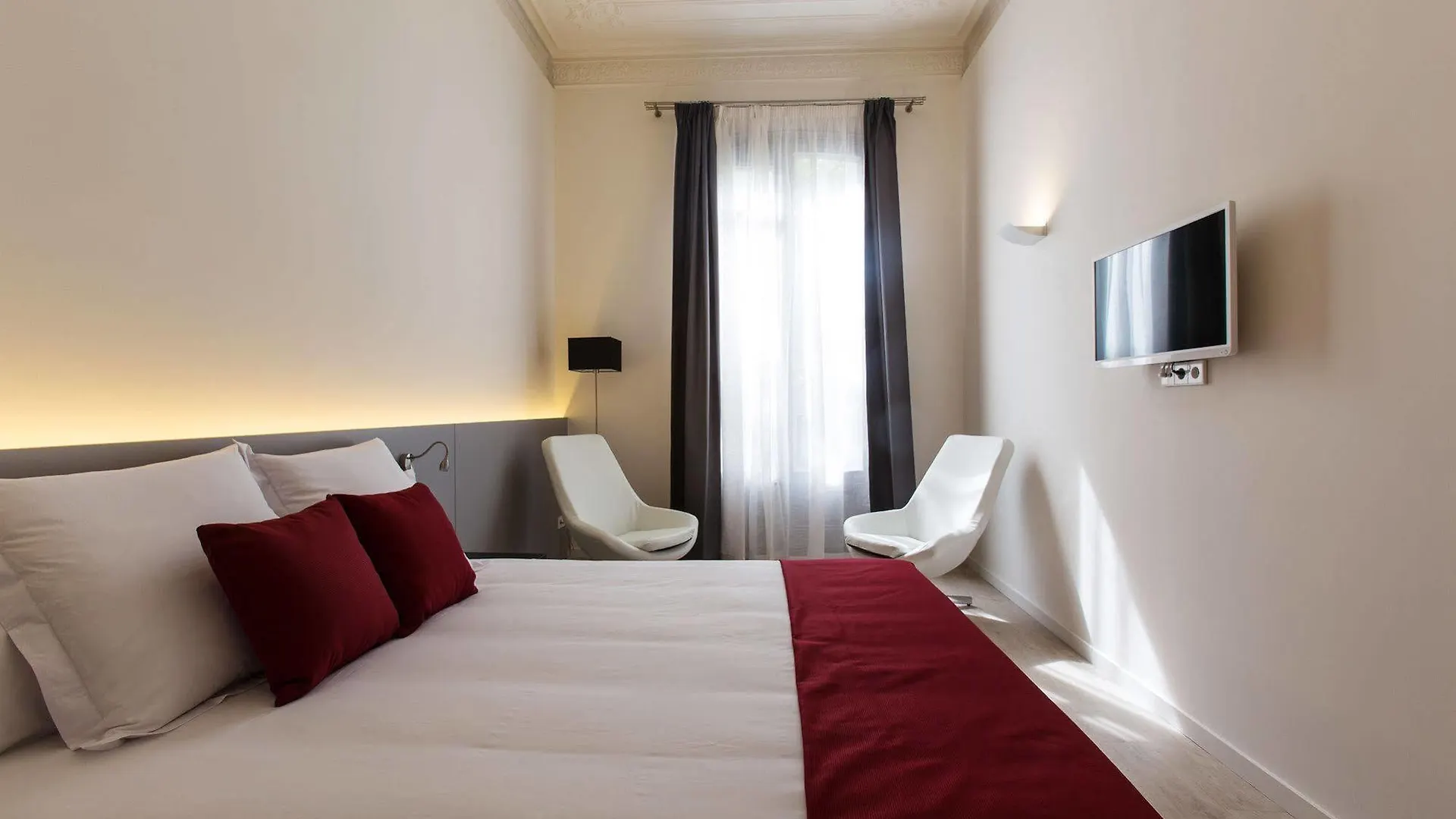 Izaila Plaza Catalunya Hotel Barcelona Spain